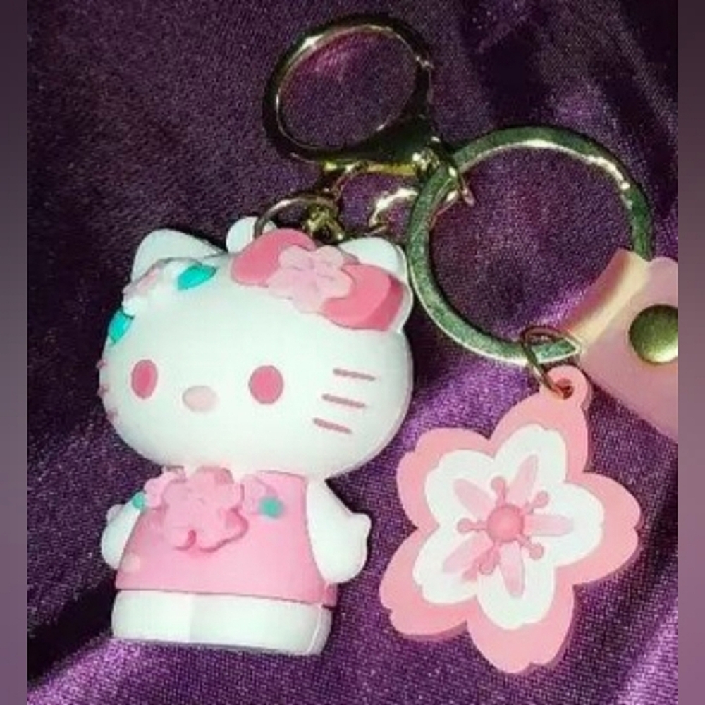 Hello Kitty Keychain